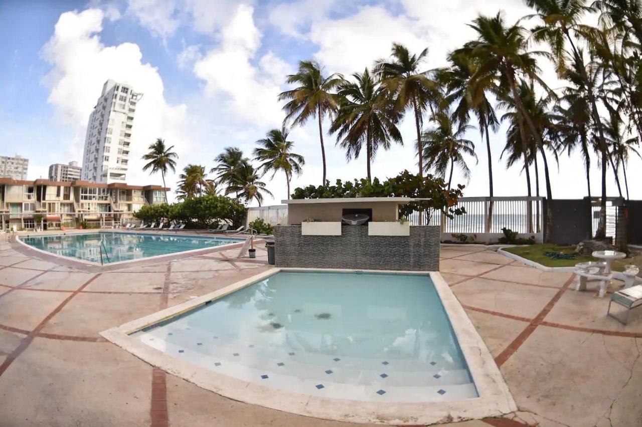 Kasa Las Palmas Studio Apt For 2 Ocean View Beachfront Condo Pool San Juan Exterior photo